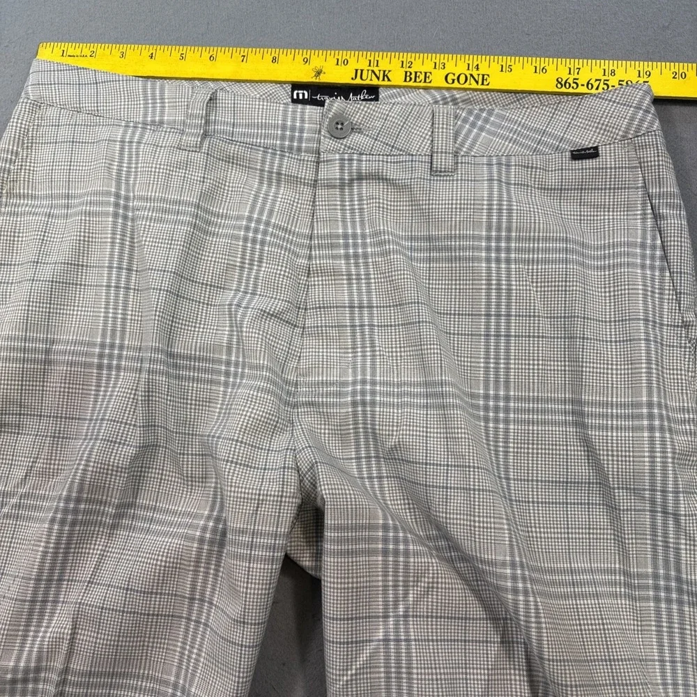 Travis Mathew Shorts Mens 36 Plaid GRAY  Chino Performance Stretch Golf